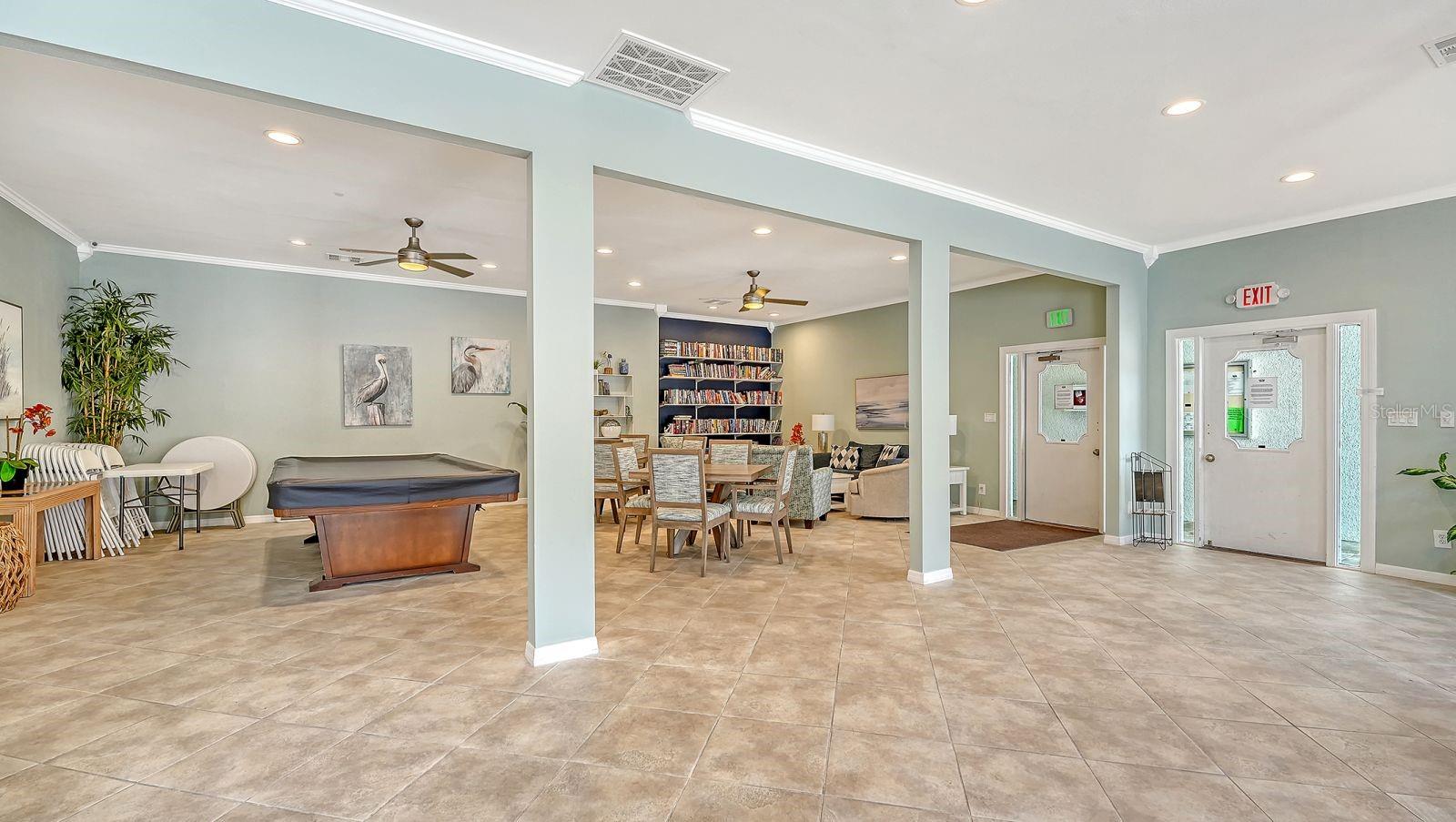 605 SUTTON PL #201, LONGBOAT KEY, FL, 34228