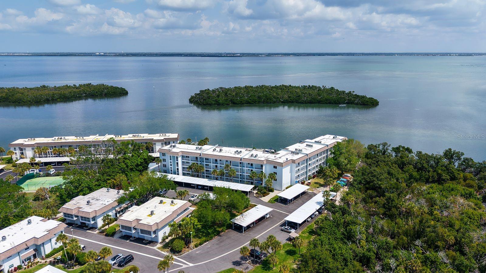 605 SUTTON PL #201, LONGBOAT KEY, FL, 34228