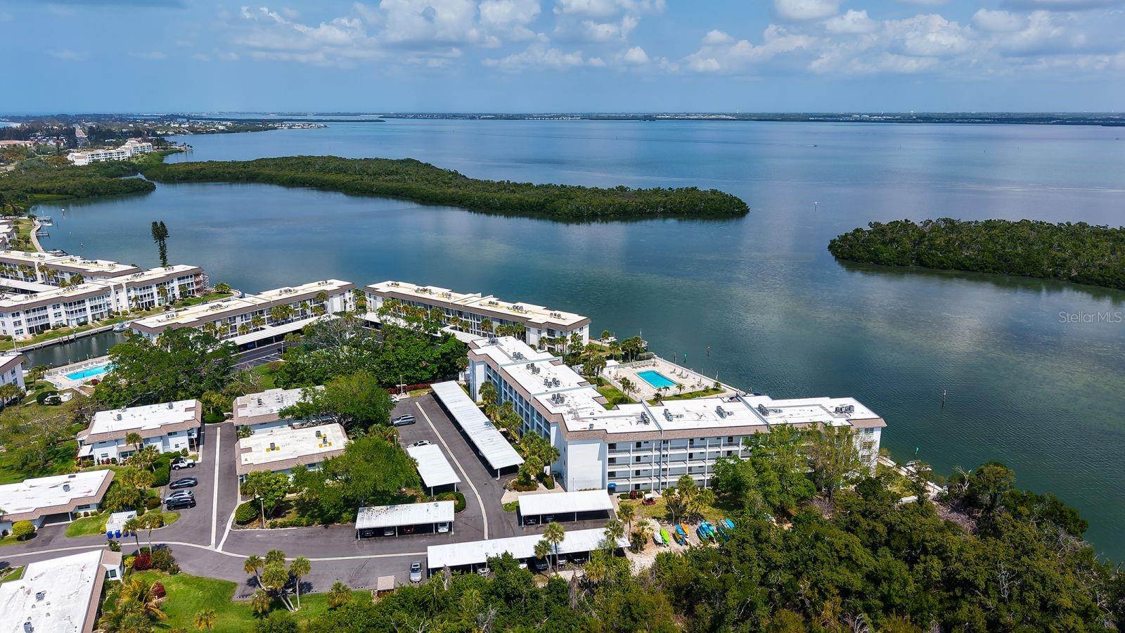 605 SUTTON PL #201, LONGBOAT KEY, FL, 34228