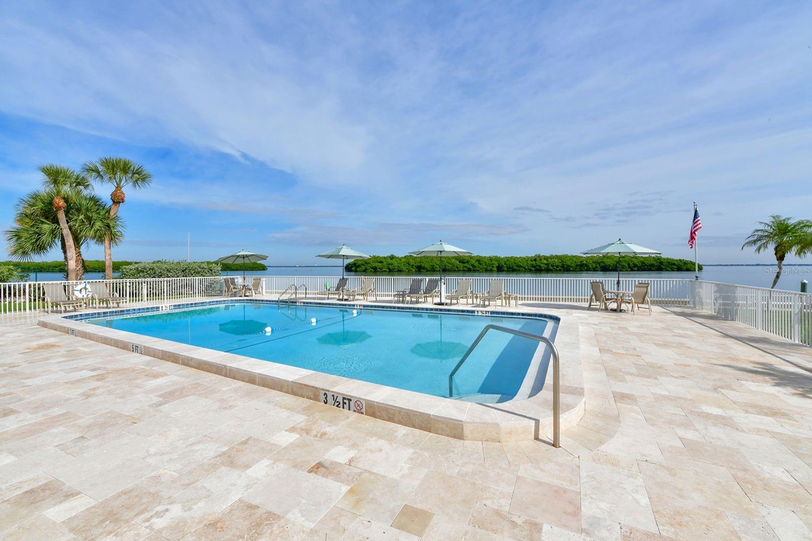 605 SUTTON PL #201, LONGBOAT KEY, FL, 34228