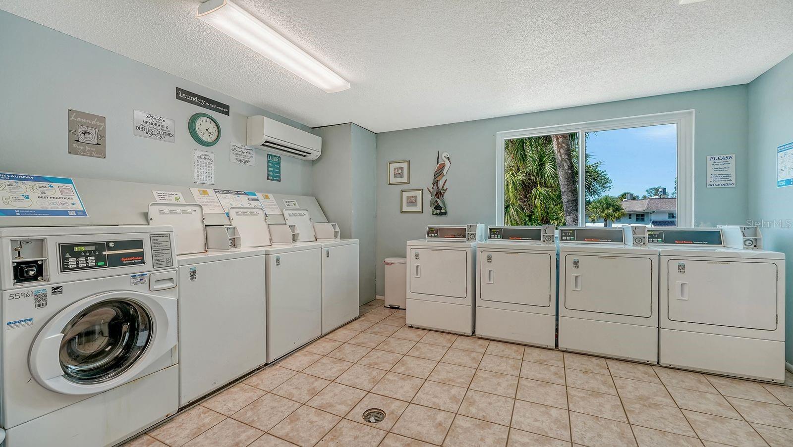 605 SUTTON PL #201, LONGBOAT KEY, FL, 34228