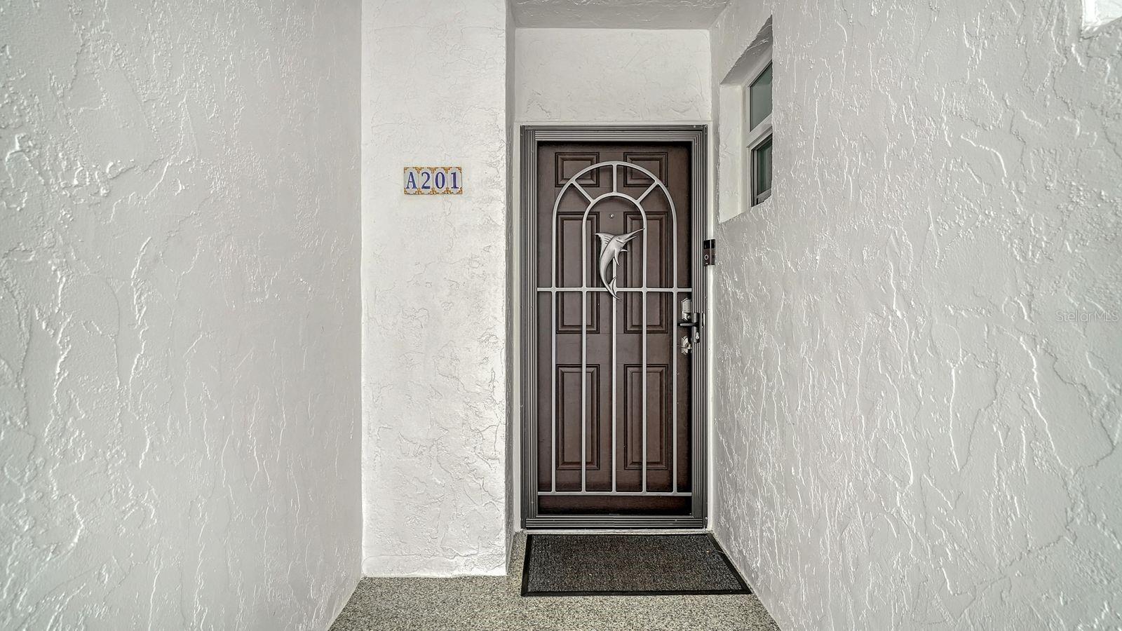 605 SUTTON PL #201, LONGBOAT KEY, FL, 34228