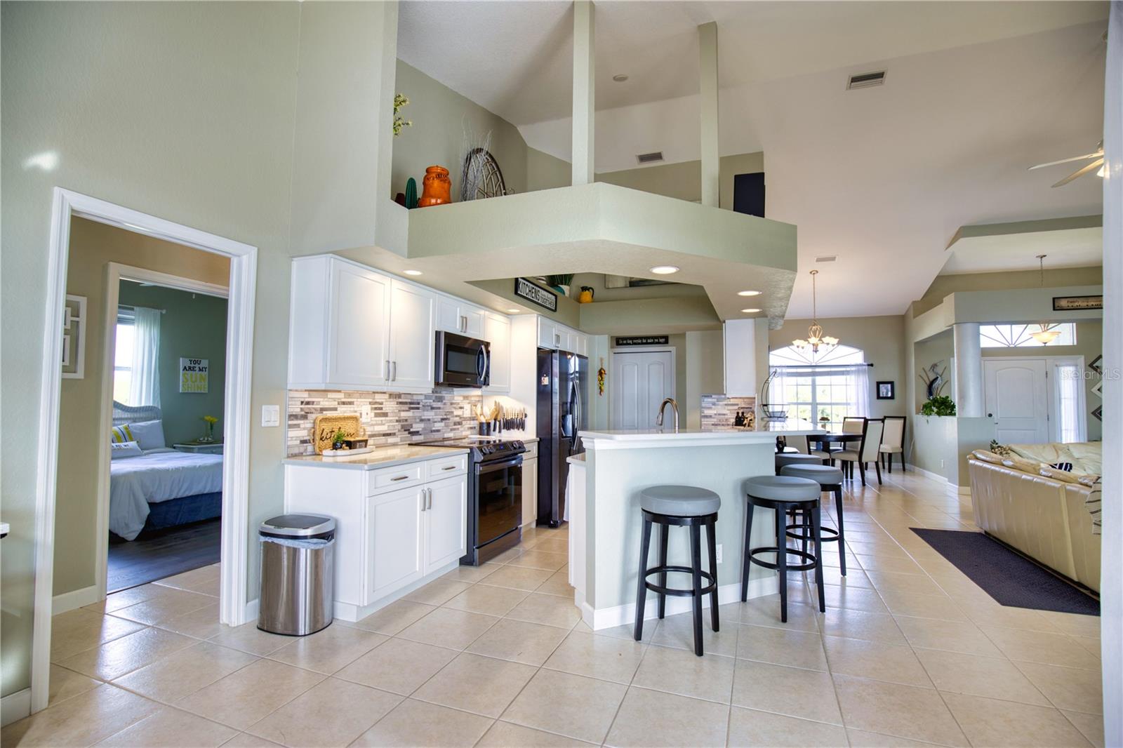 6195 KEVITT BLVD, PORT CHARLOTTE, FL, 33981