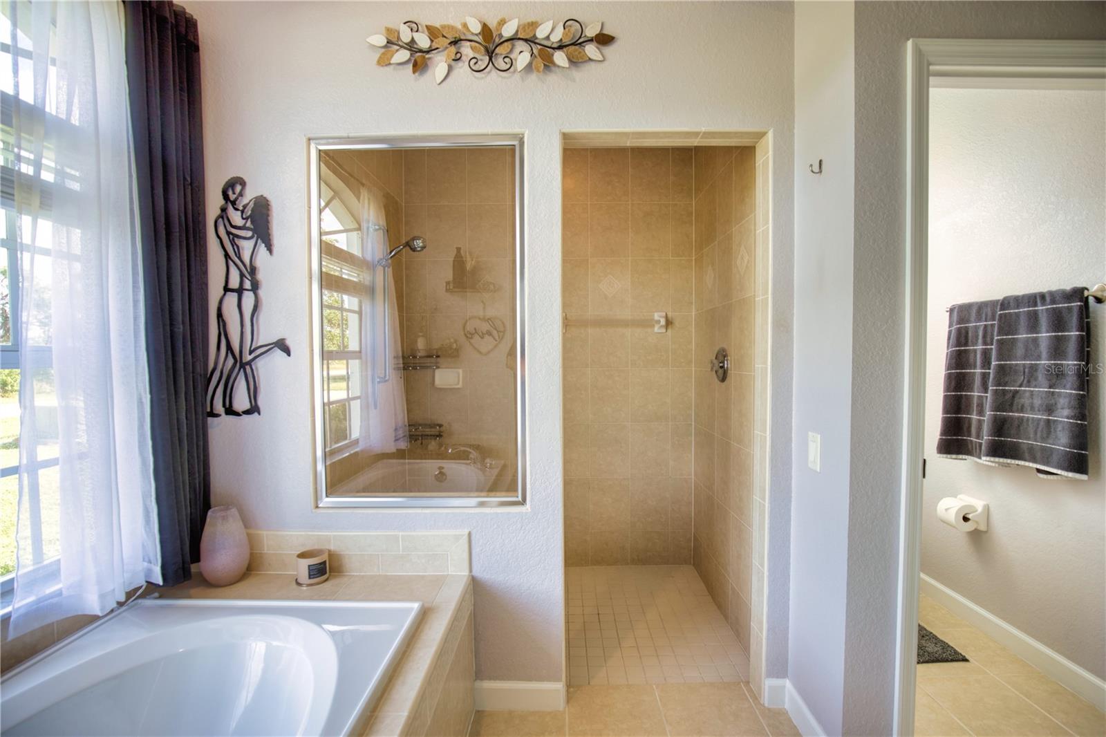 6195 KEVITT BLVD, PORT CHARLOTTE, FL, 33981