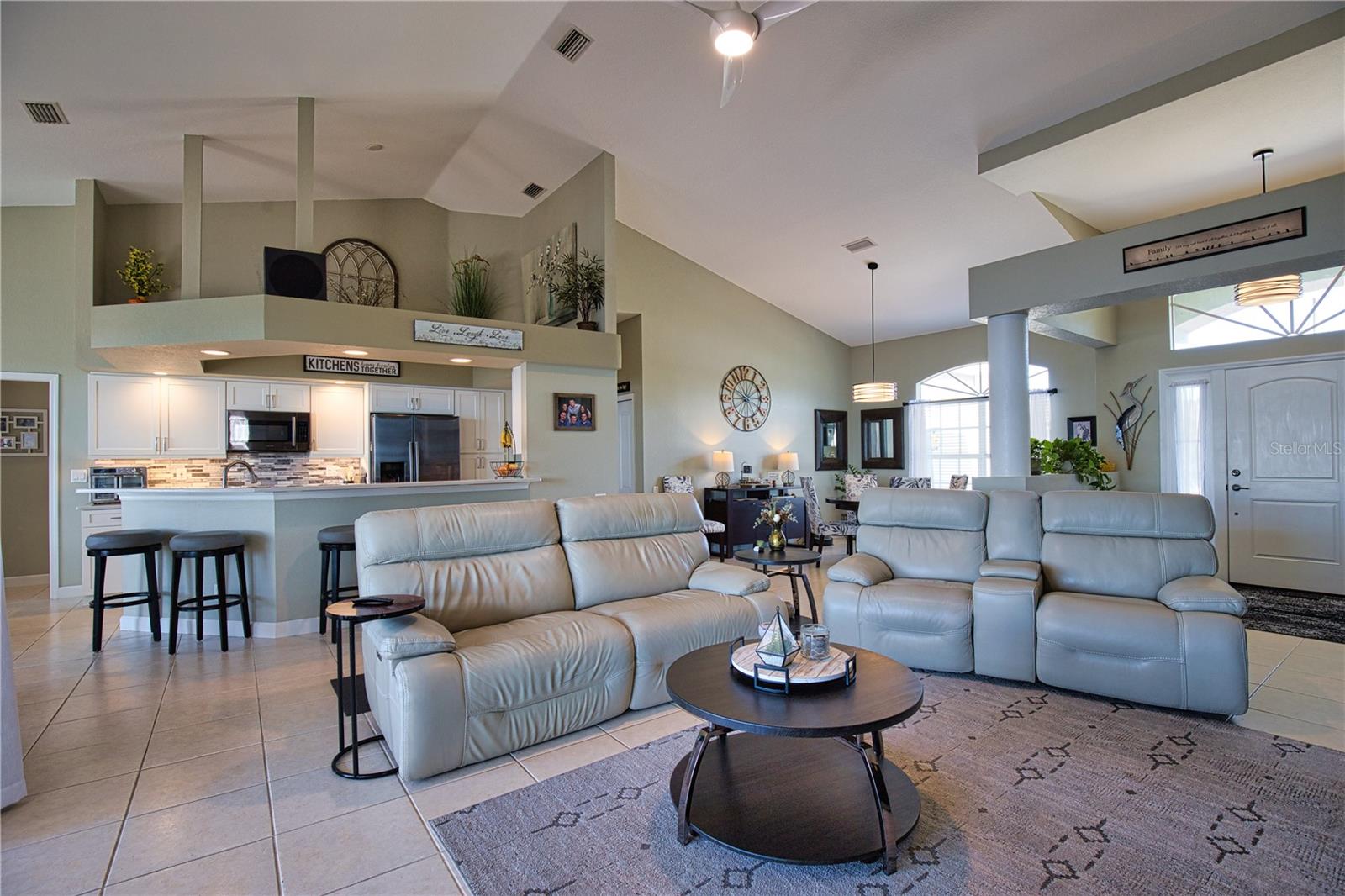 6195 KEVITT BLVD, PORT CHARLOTTE, FL, 33981