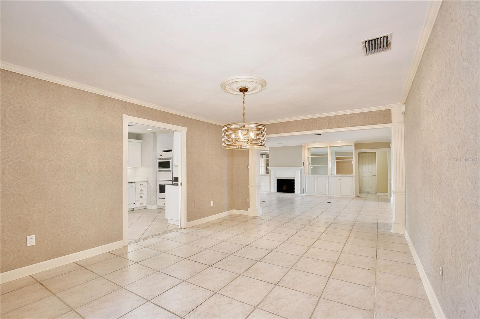 504 BANNING BEACH RD, TAVARES, FL, 32778