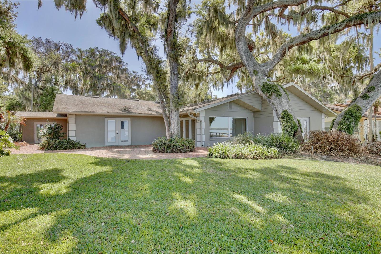 504 BANNING BEACH RD, TAVARES, FL, 32778