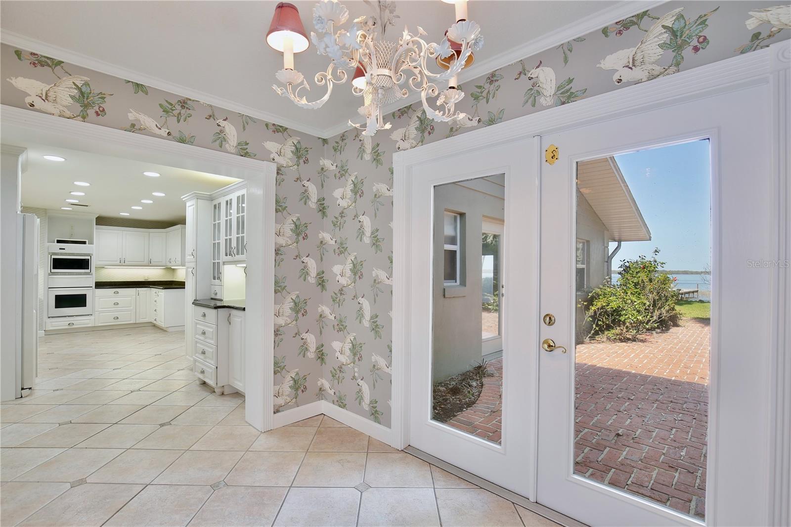 504 BANNING BEACH RD, TAVARES, FL, 32778