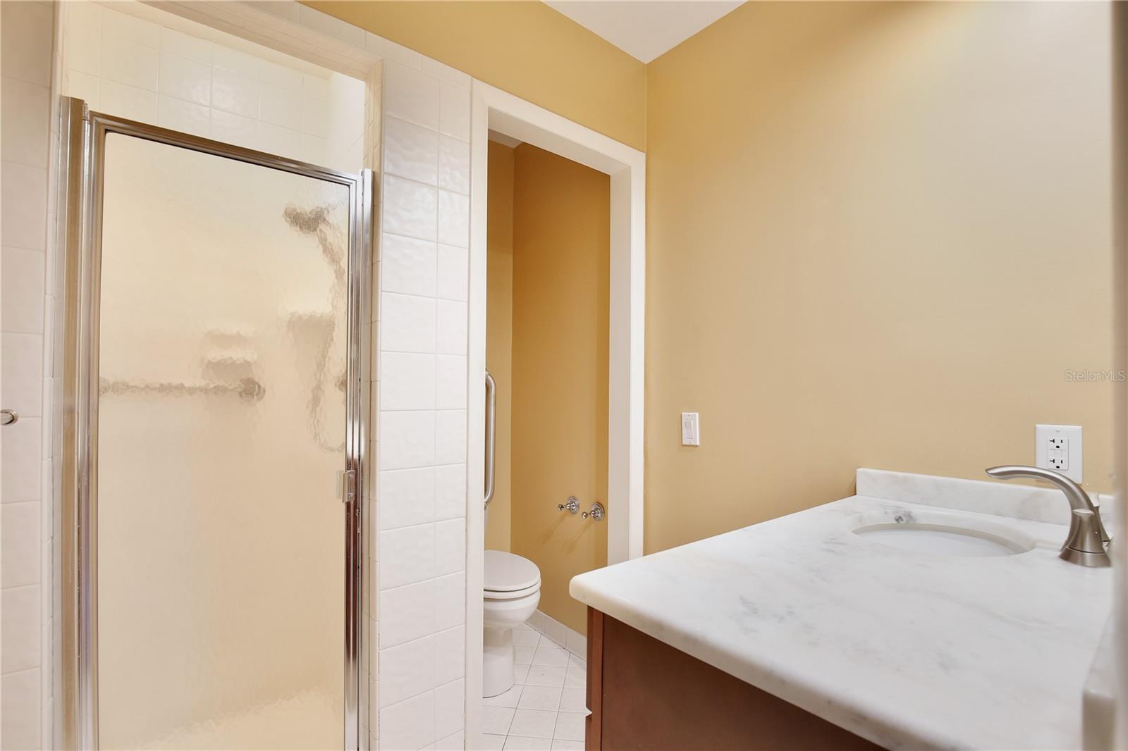 504 BANNING BEACH RD, TAVARES, FL, 32778