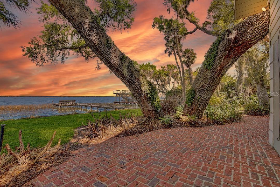 504 BANNING BEACH RD, TAVARES, FL, 32778