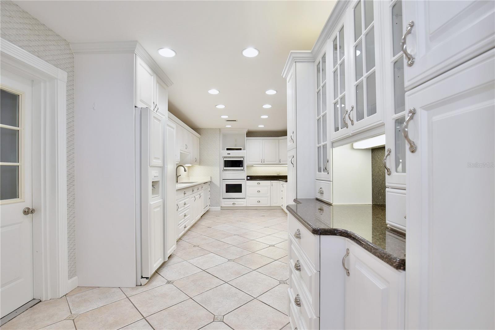 504 BANNING BEACH RD, TAVARES, FL, 32778