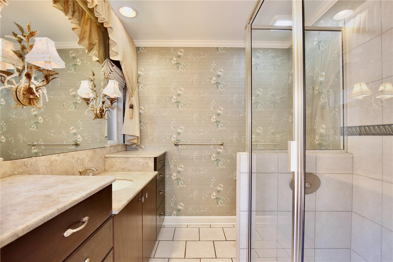 504 BANNING BEACH RD, TAVARES, FL, 32778