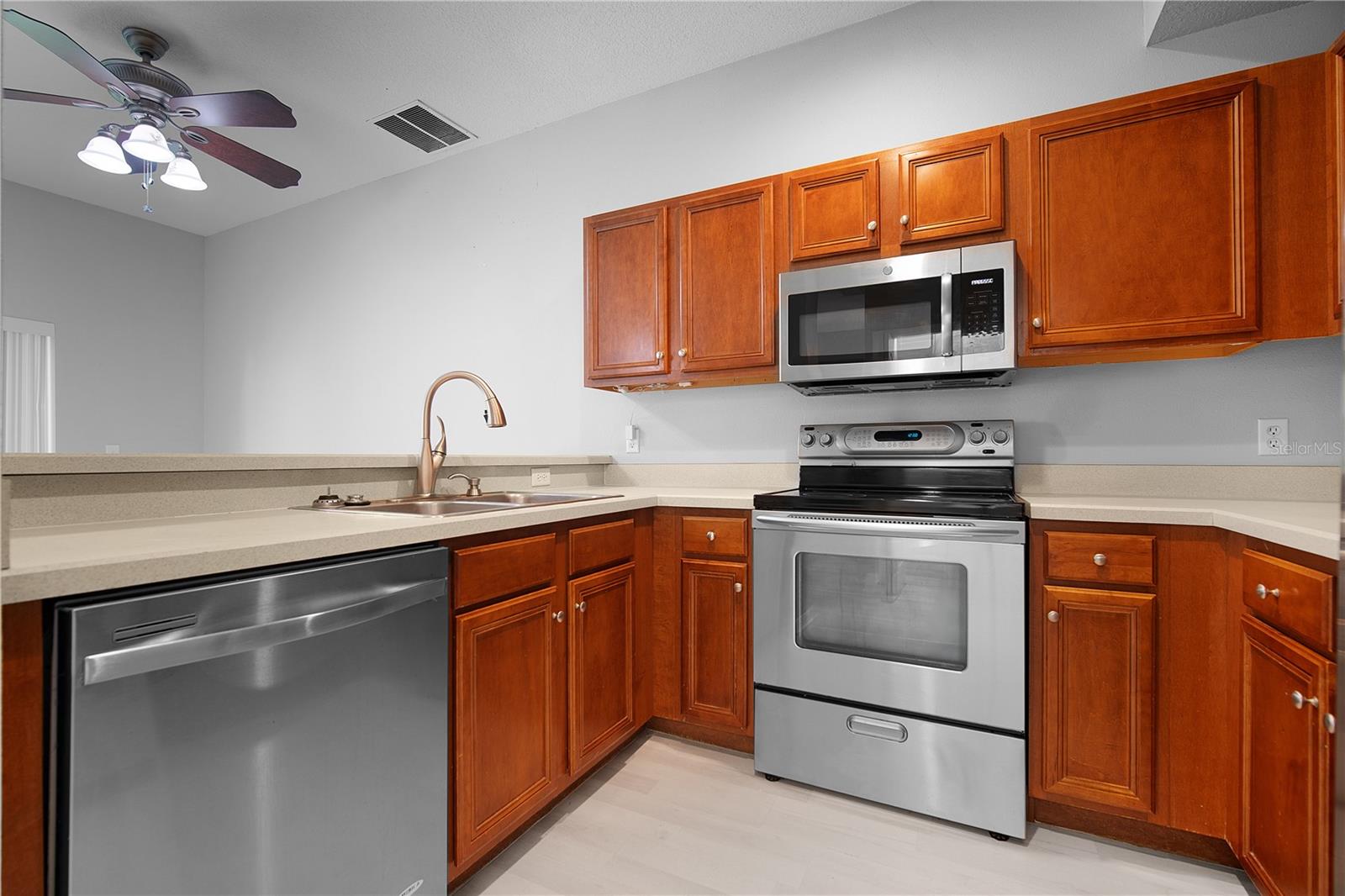 LIVE OAK PRESERVE PH 1E VILLAGE, TAMPA, FL, 33647