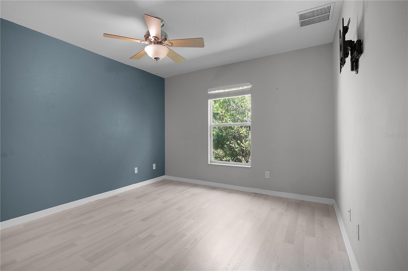 LIVE OAK PRESERVE PH 1E VILLAGE, TAMPA, FL, 33647