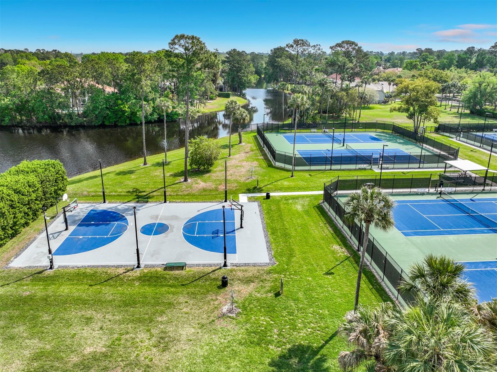 587 BROADOAK LOOP, SANFORD, FL, 32771