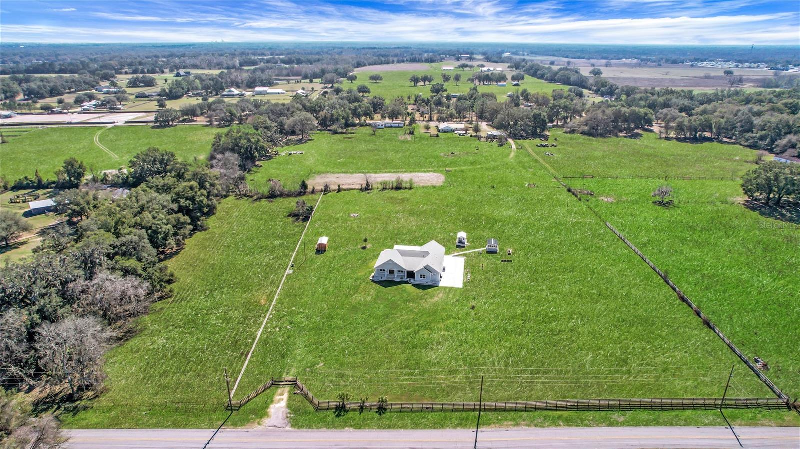 1679 E COUNTY ROAD 462, WILDWOOD, FL, 34785