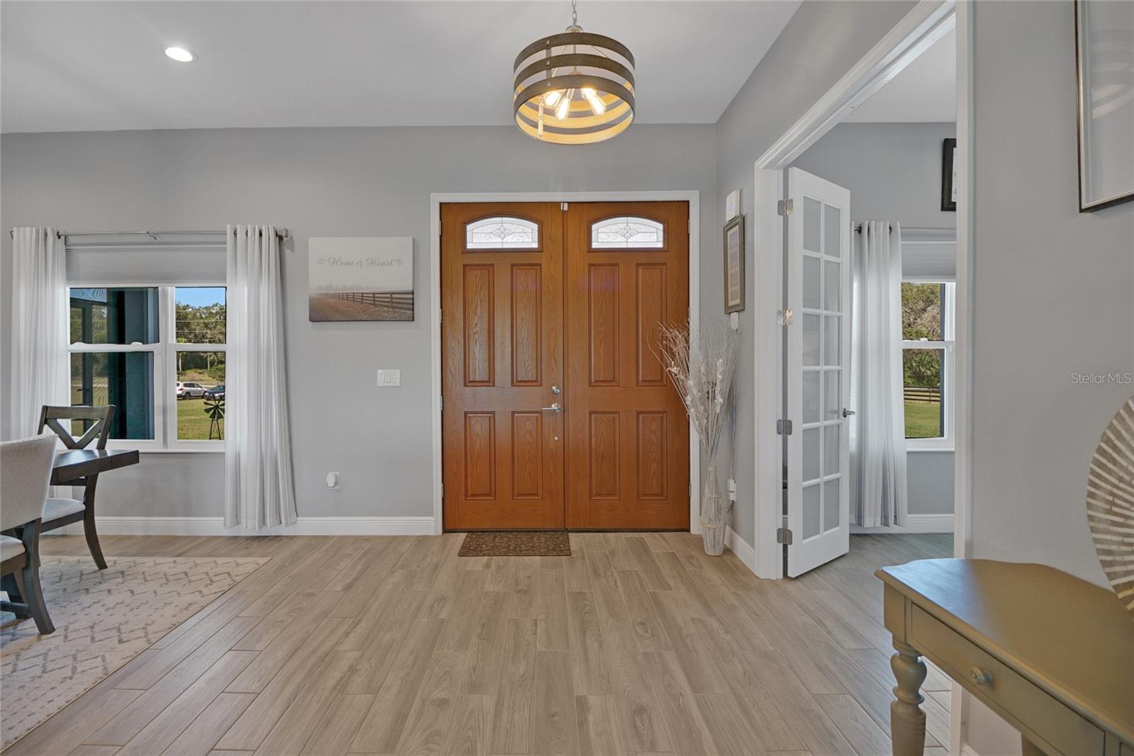 1679 E COUNTY ROAD 462, WILDWOOD, FL, 34785