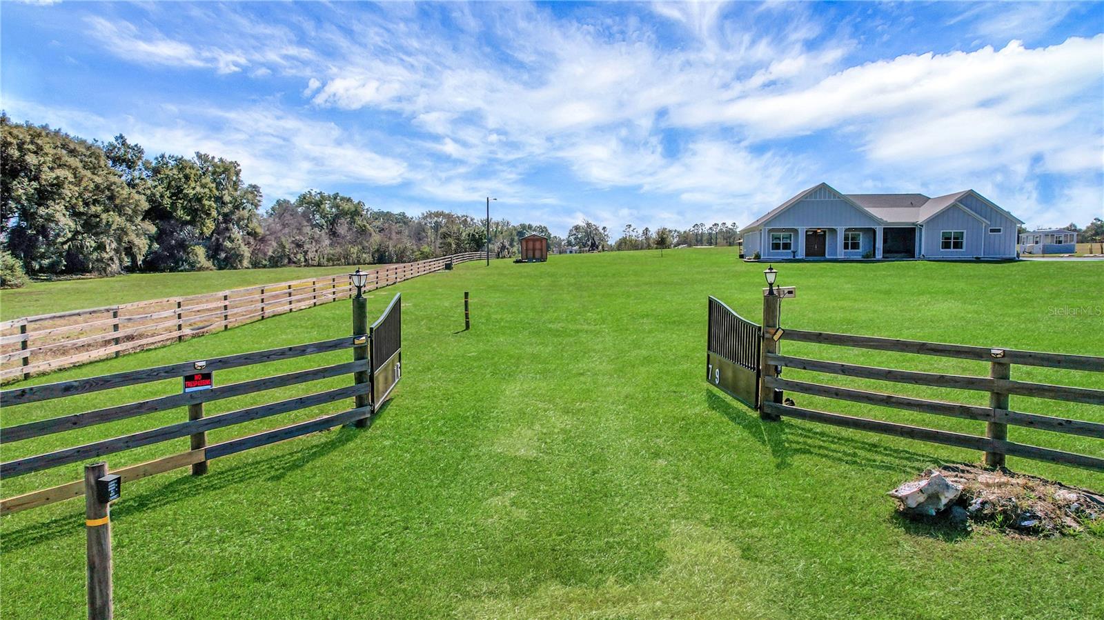 1679 E COUNTY ROAD 462, WILDWOOD, FL, 34785