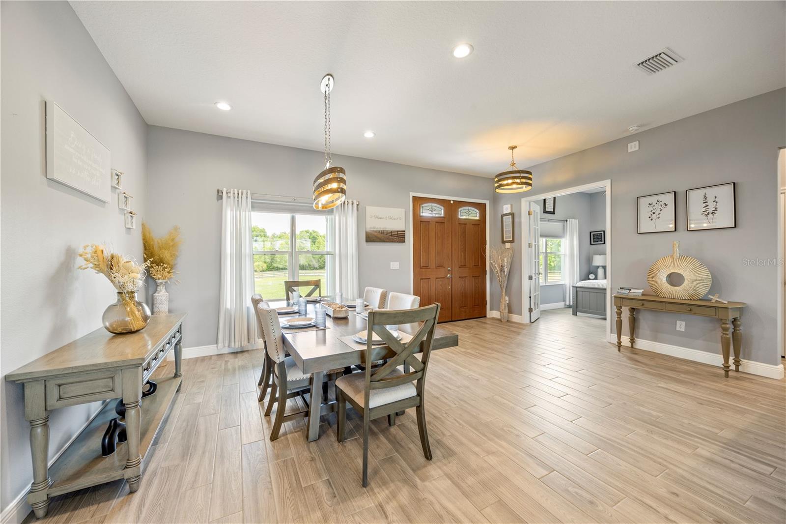 1679 E COUNTY ROAD 462, WILDWOOD, FL, 34785