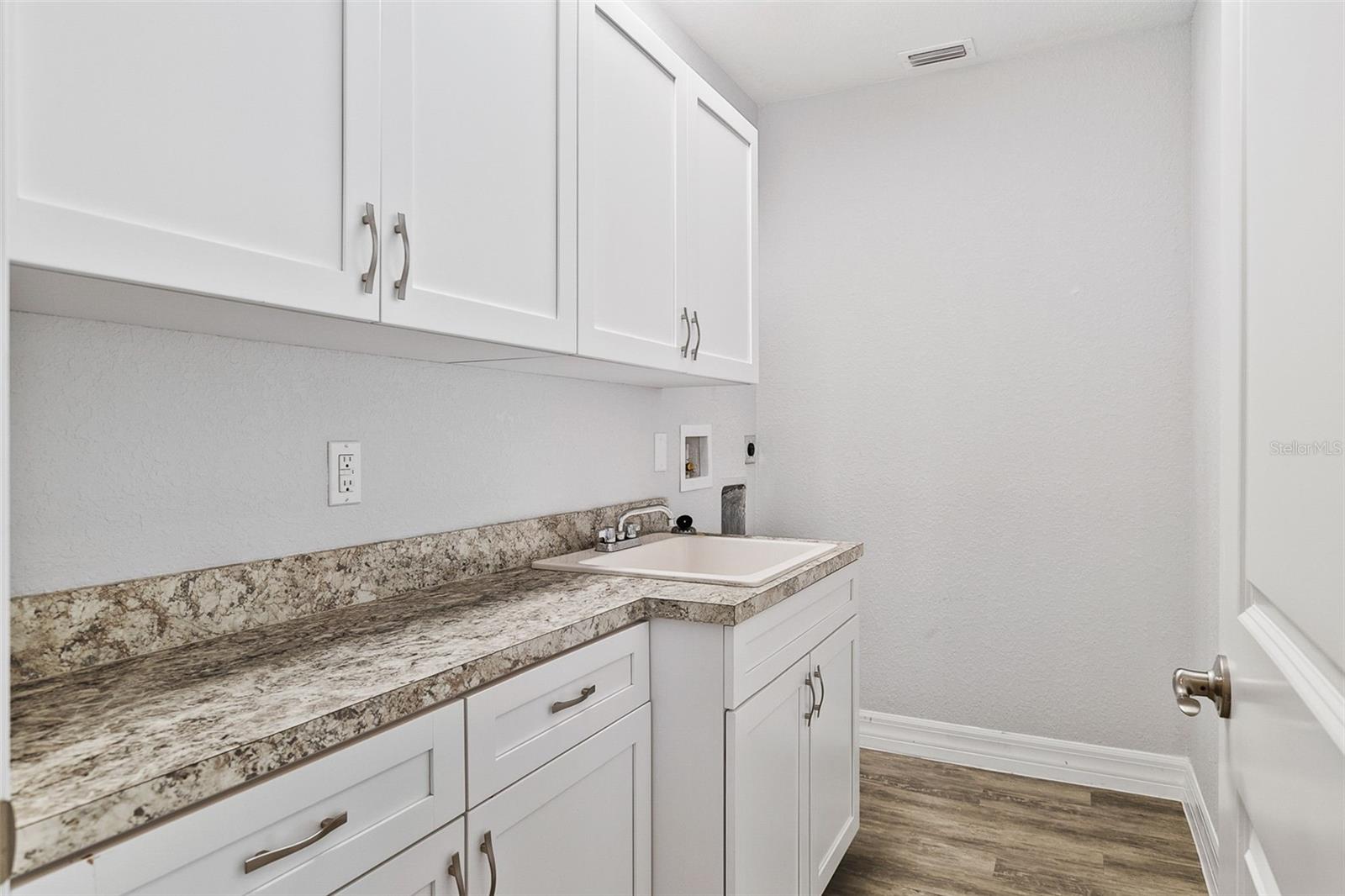 212 MILAN AVE W #1, VENICE, FL, 34285