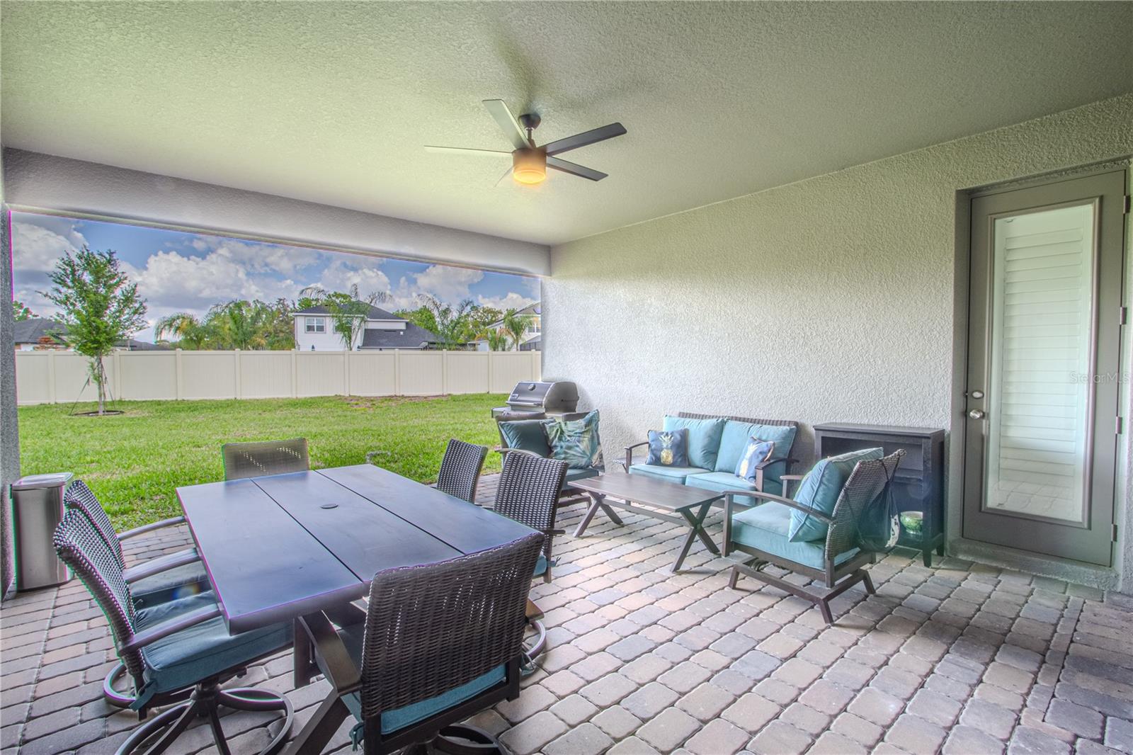132 LAKE DR, OVIEDO, FL, 32765