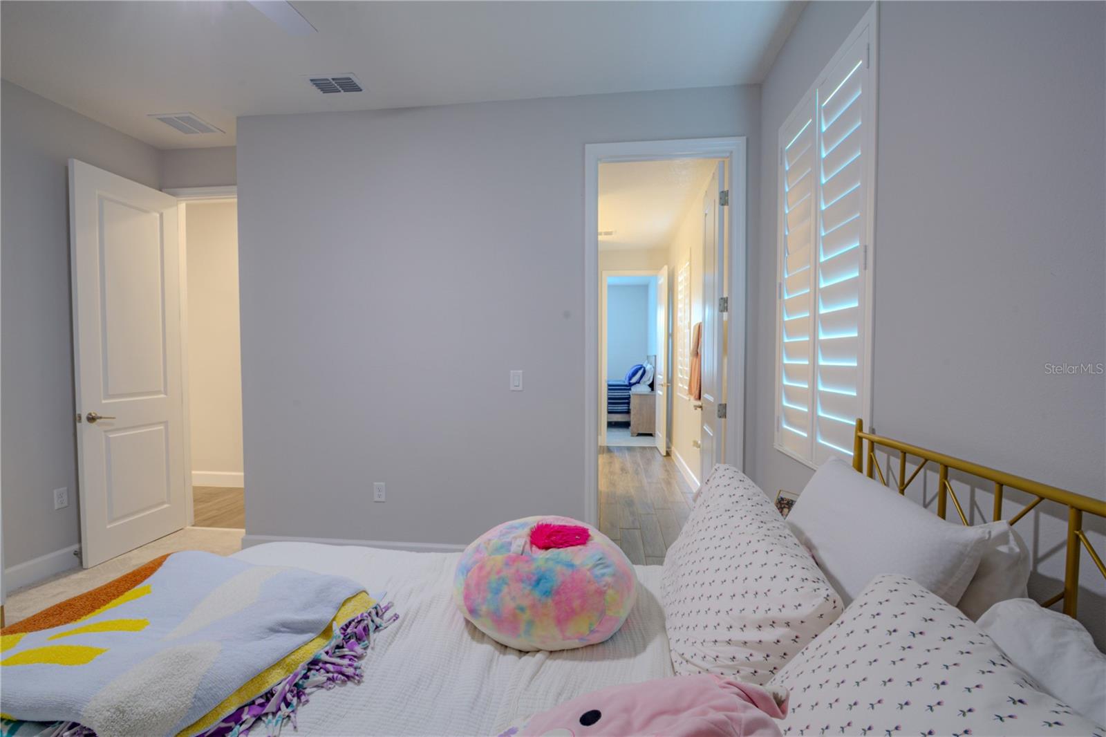 132 LAKE DR, OVIEDO, FL, 32765
