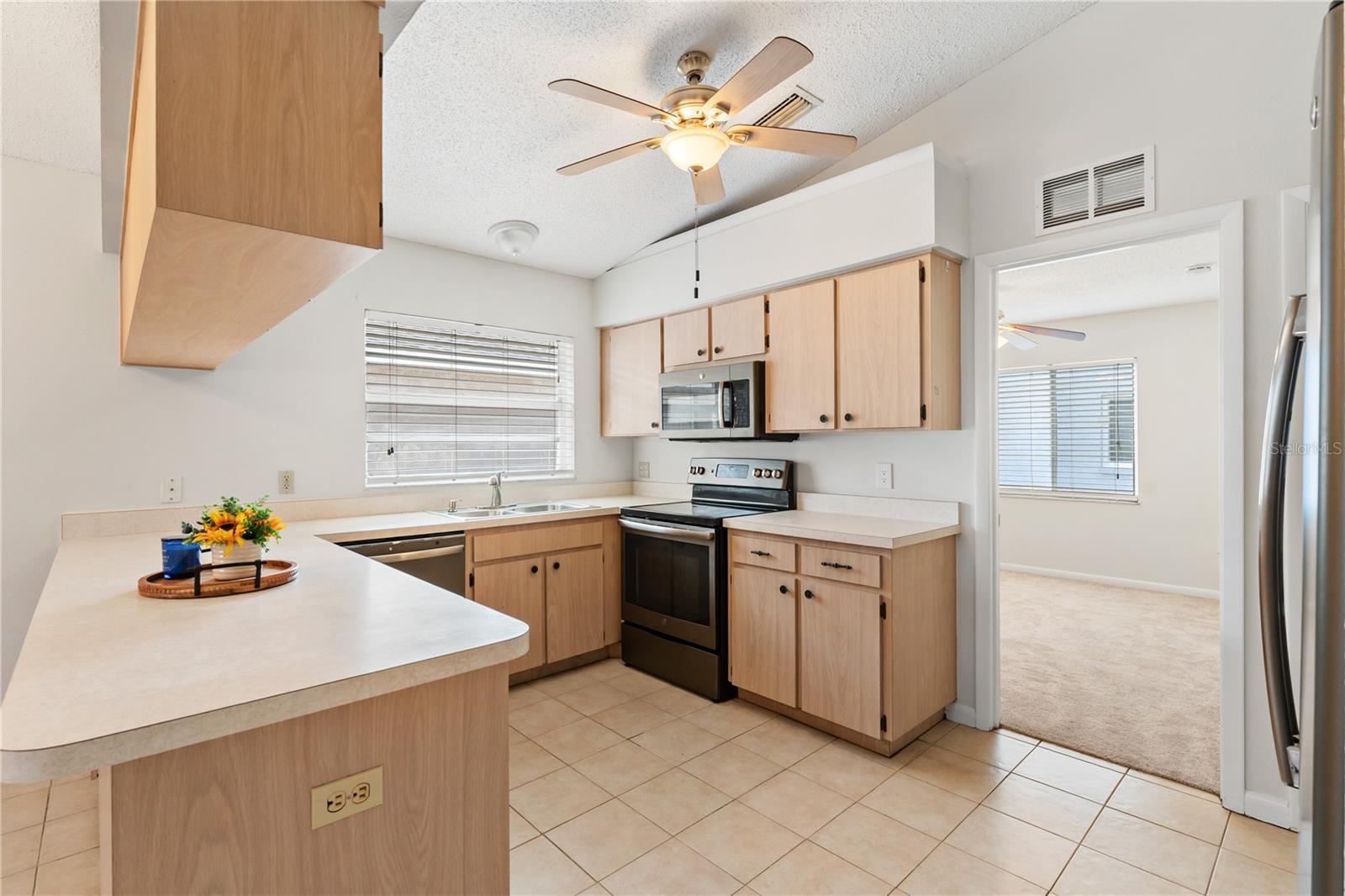 4770 SILVER CIR, ZEPHYRHILLS, FL, 33541