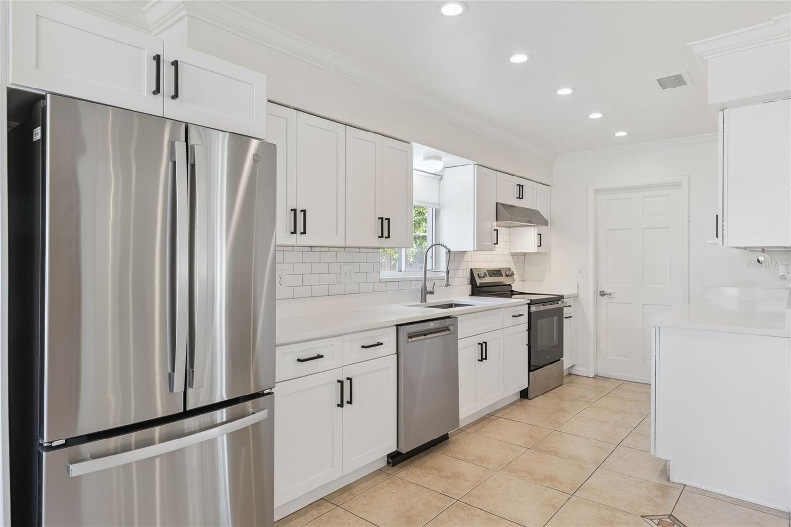 3205 CAULFIELD ST, APOPKA, FL, 32703
