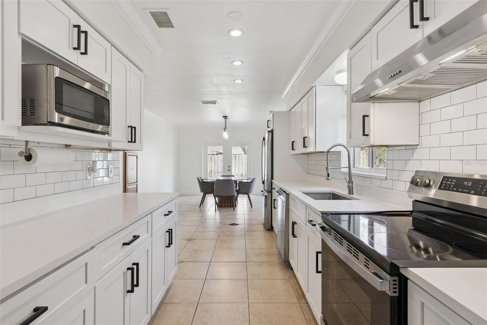 3205 CAULFIELD ST, APOPKA, FL, 32703