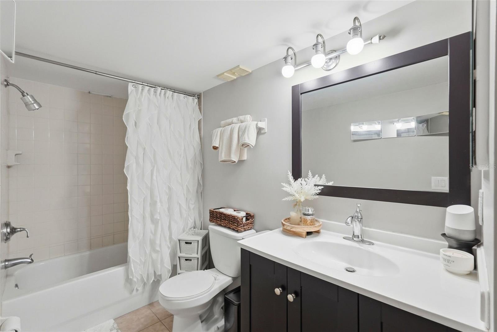 5745 CALAIS BLVD N #2, ST PETERSBURG, FL, 33714