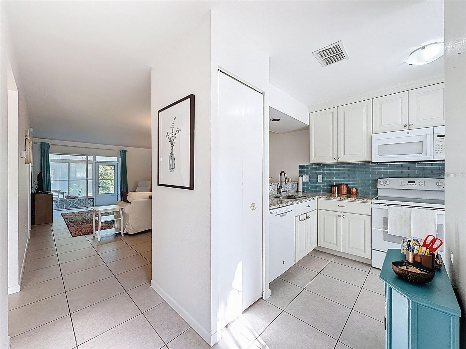 4833 MYRTLE OAK DR #12, NEW PORT RICHEY, FL, 34653