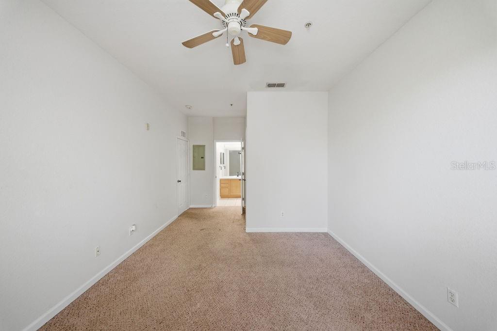 3190 DANTE DR #305, ORLANDO, FL, 32835