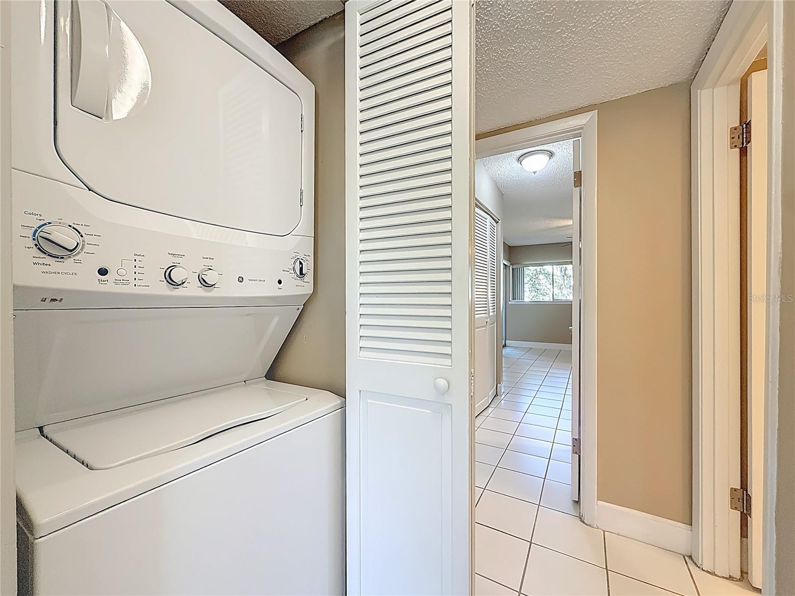 6301 NEWTOWN CIR #1A2, TAMPA, FL, 33615