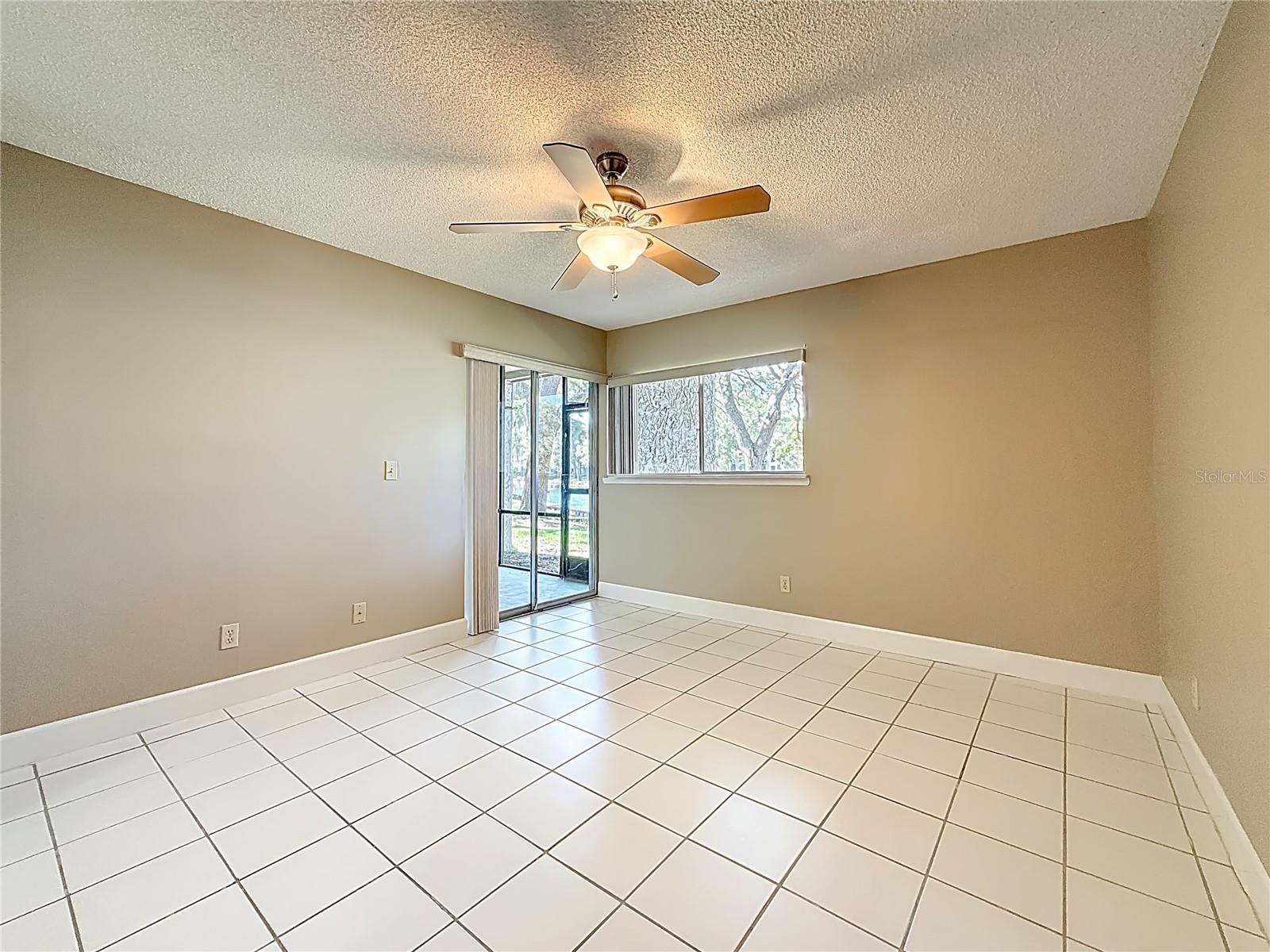 6301 NEWTOWN CIR #1A2, TAMPA, FL, 33615