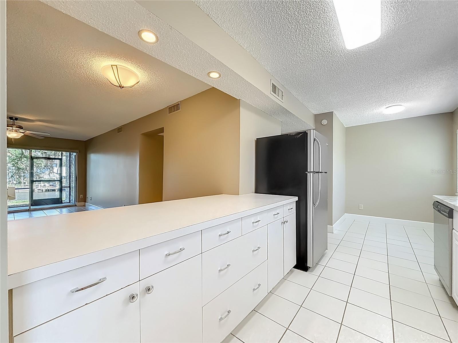 6301 NEWTOWN CIR #1A2, TAMPA, FL, 33615