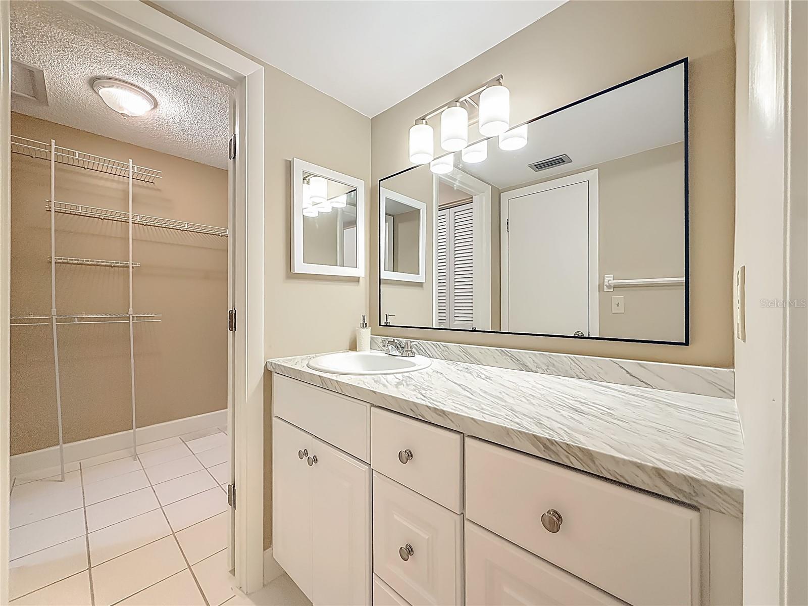 6301 NEWTOWN CIR #1A2, TAMPA, FL, 33615