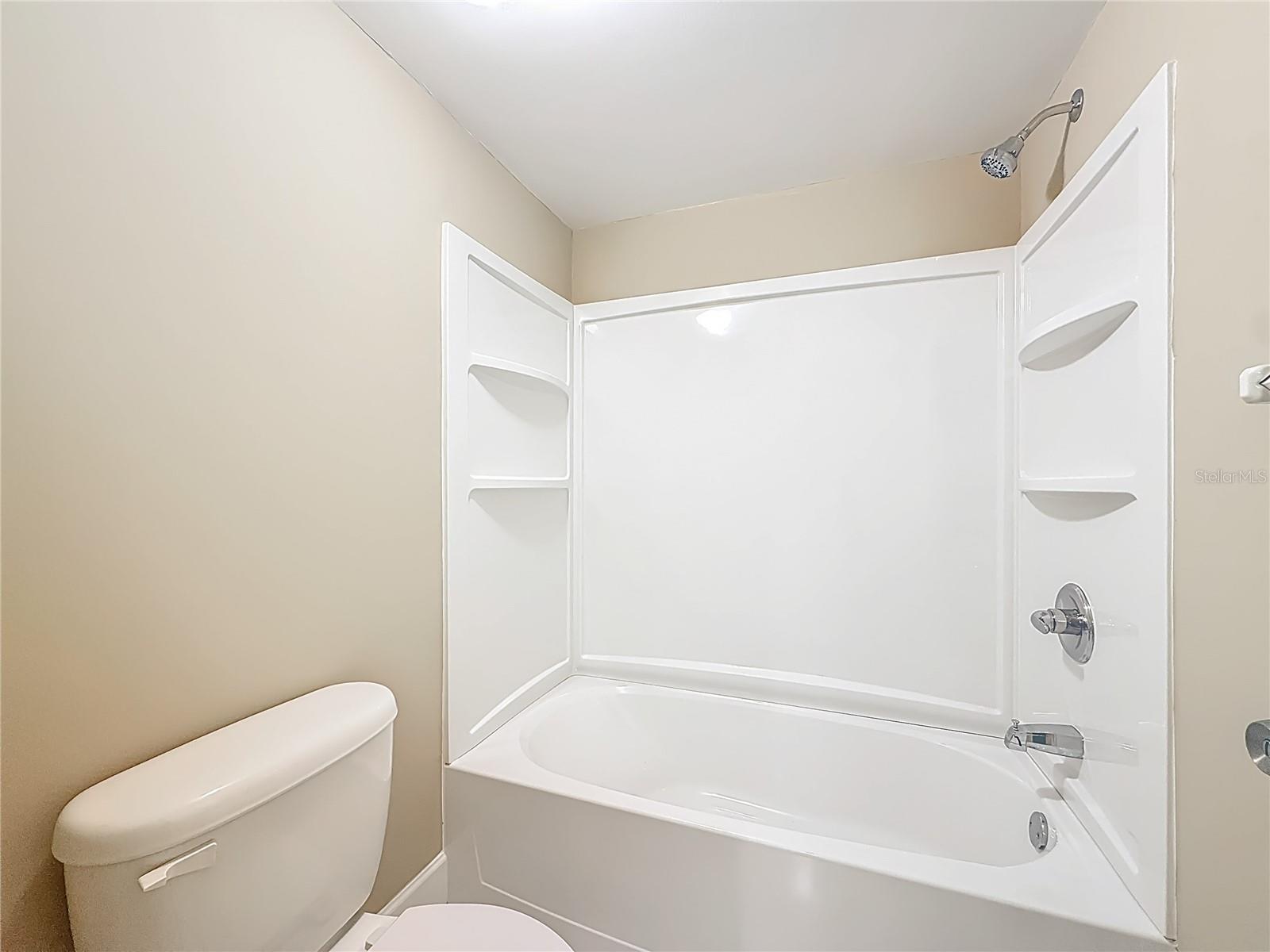 6301 NEWTOWN CIR #1A2, TAMPA, FL, 33615