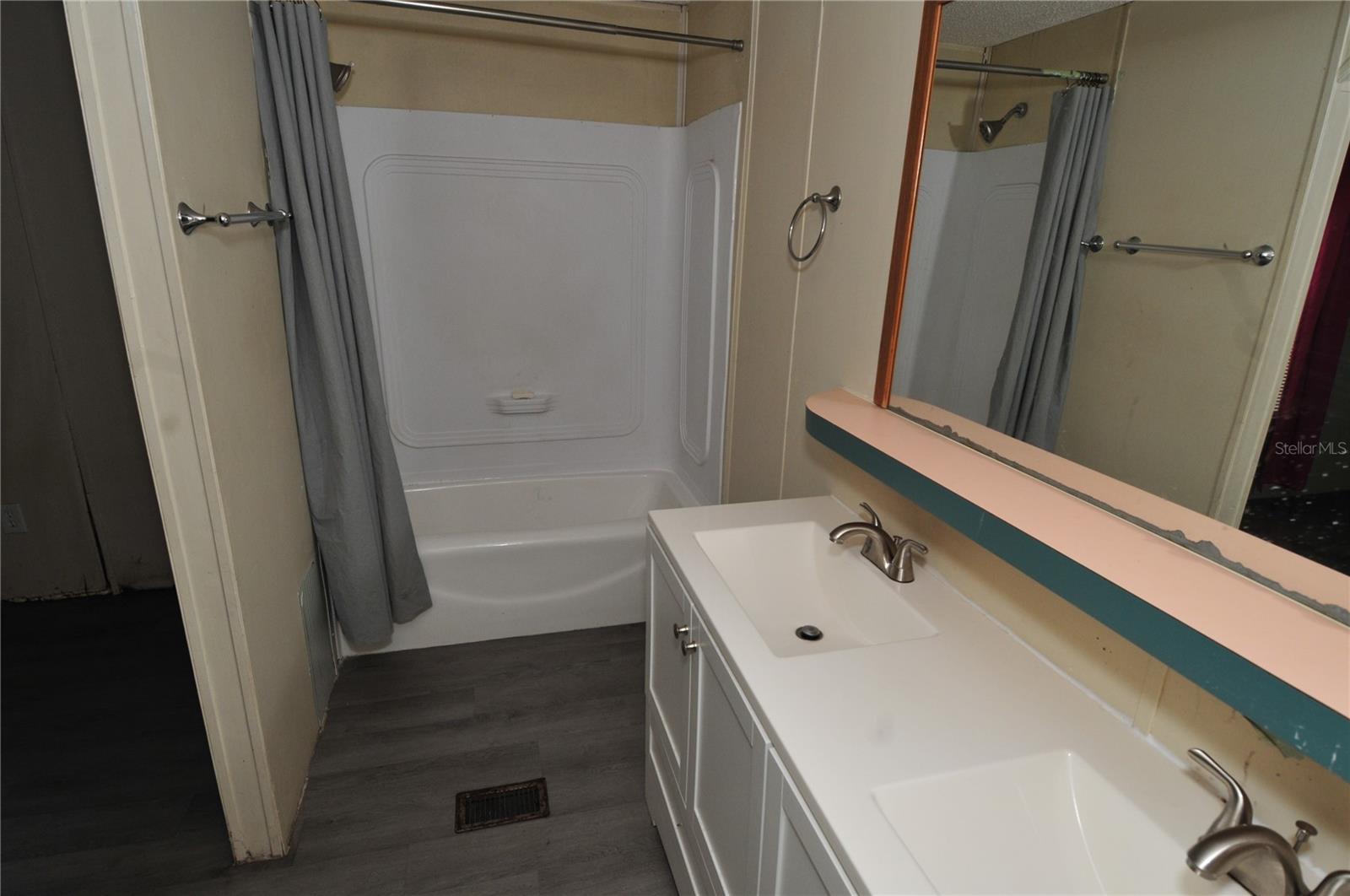 10409 ALAFIA ST, GIBSONTON, FL, 33534