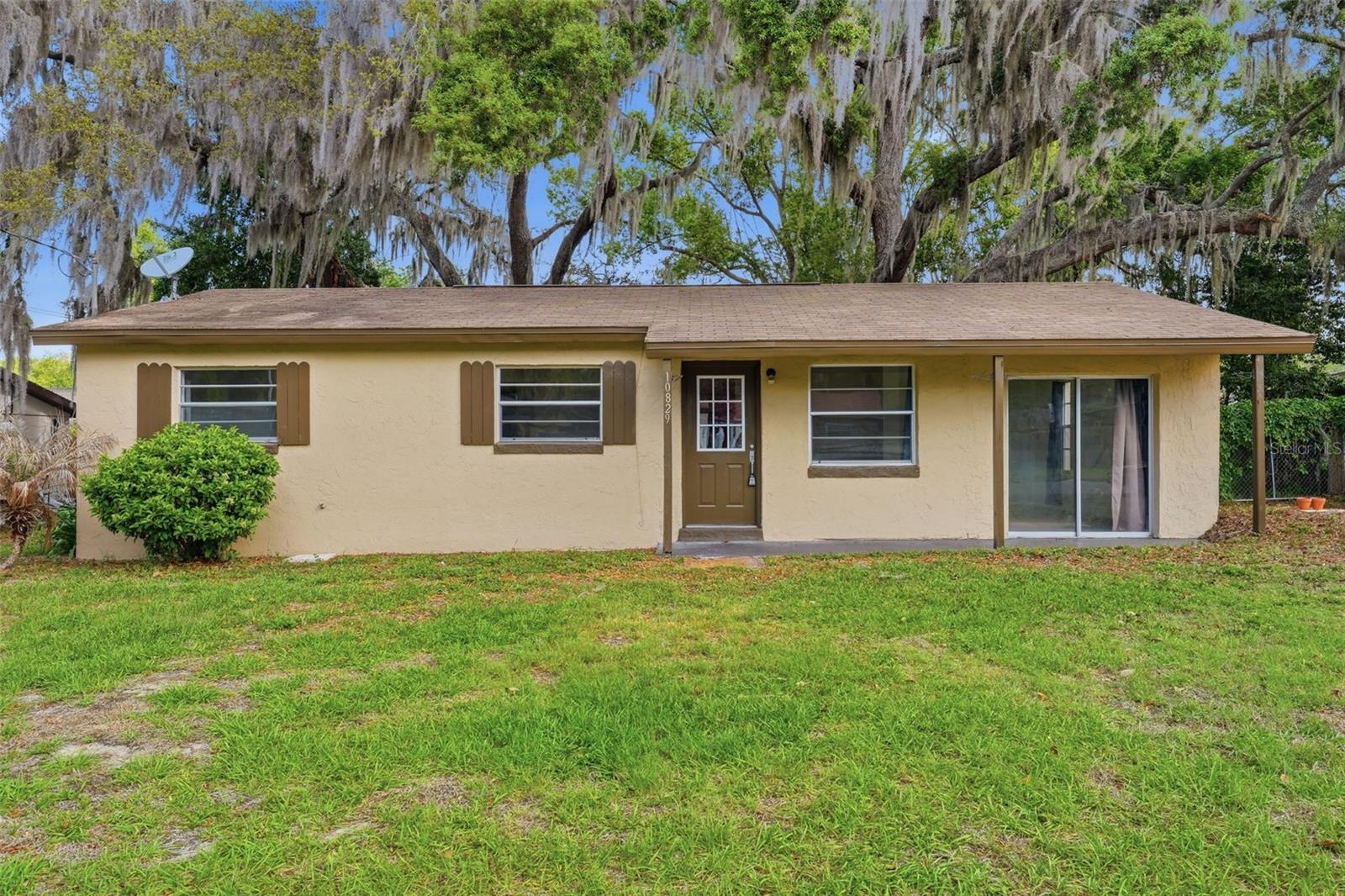 10829 MARGARET DR, TAVARES, FL, 32778