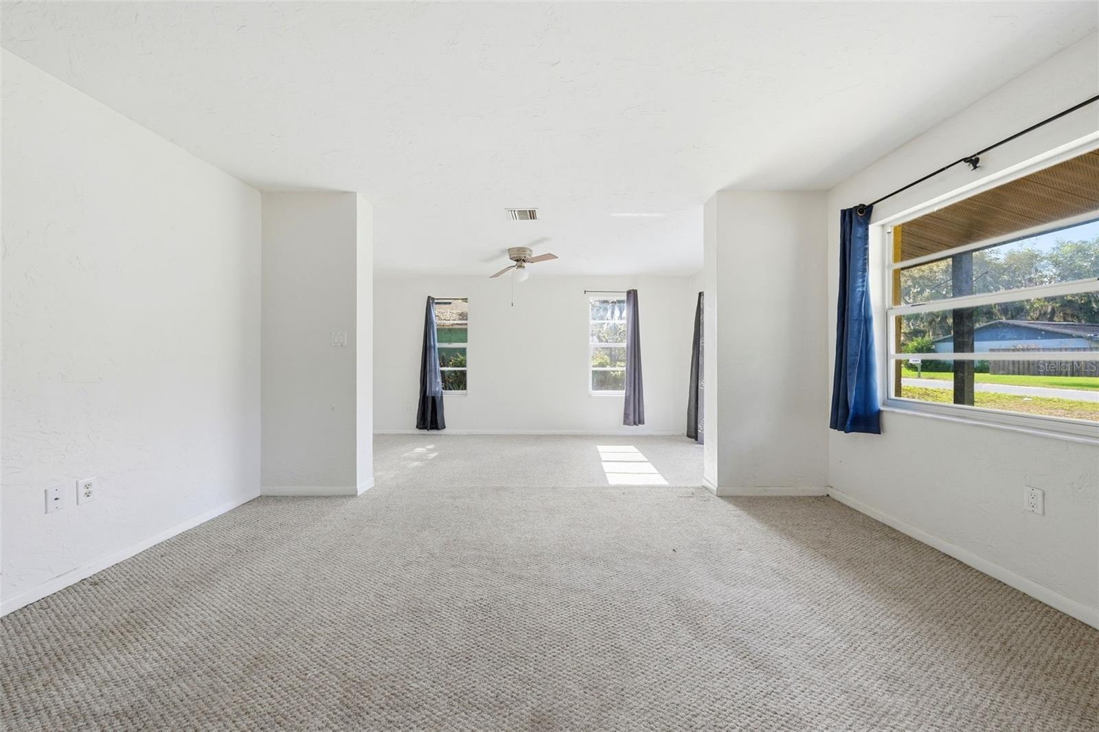 10829 MARGARET DR, TAVARES, FL, 32778