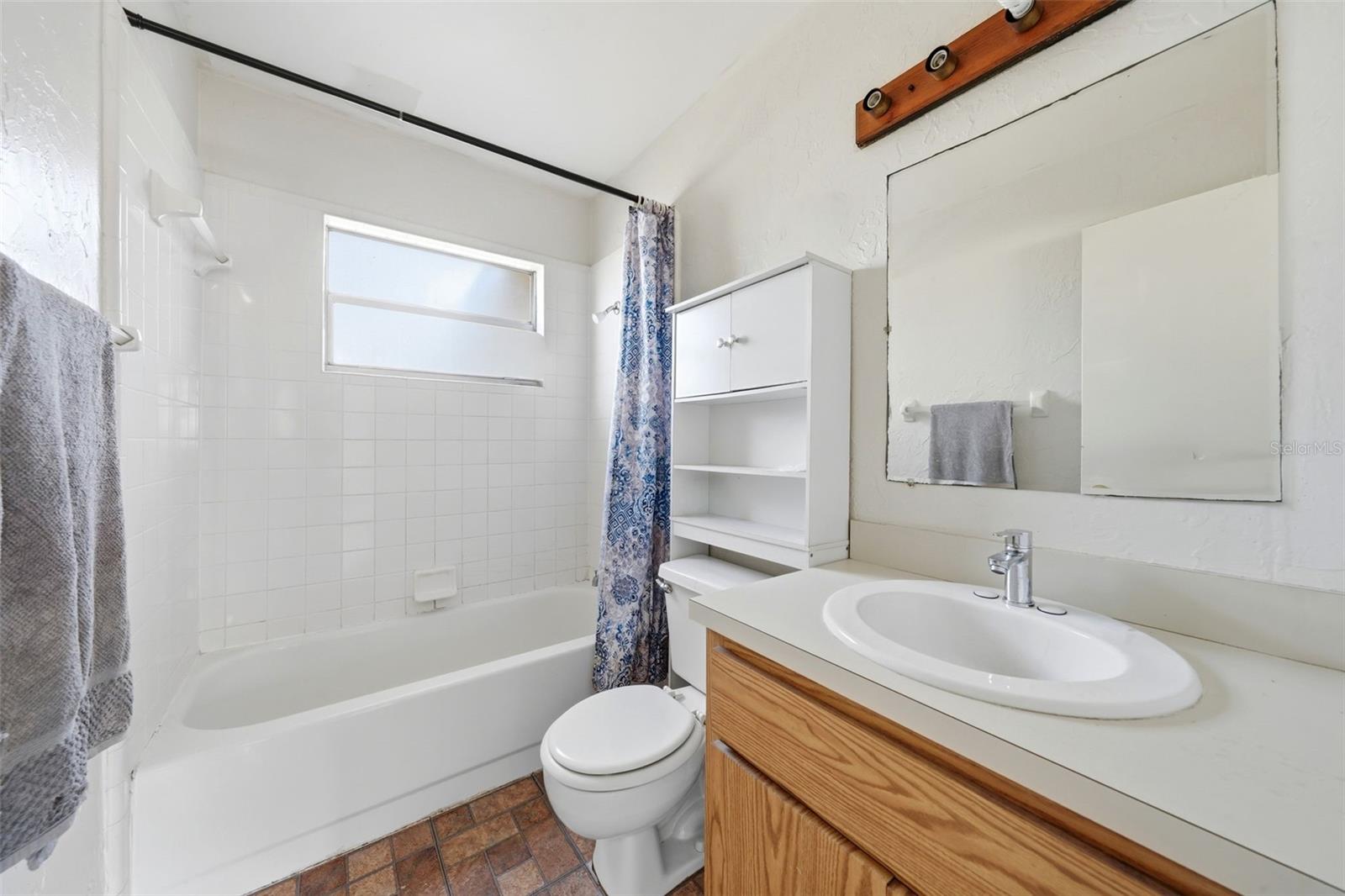 10829 MARGARET DR, TAVARES, FL, 32778