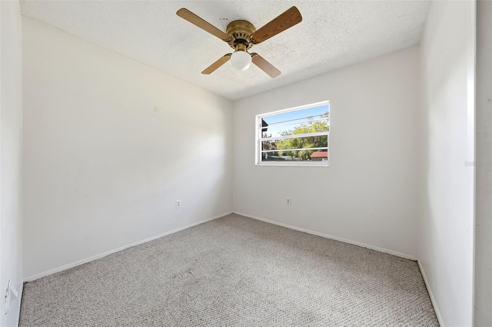 10829 MARGARET DR, TAVARES, FL, 32778