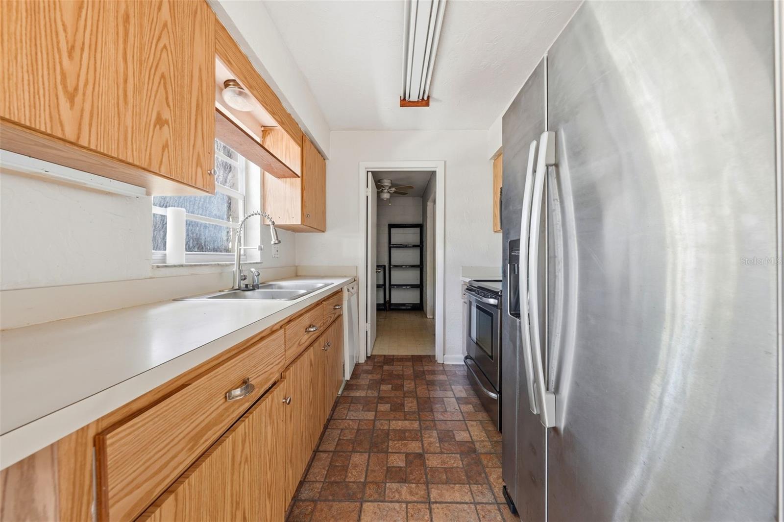 10829 MARGARET DR, TAVARES, FL, 32778
