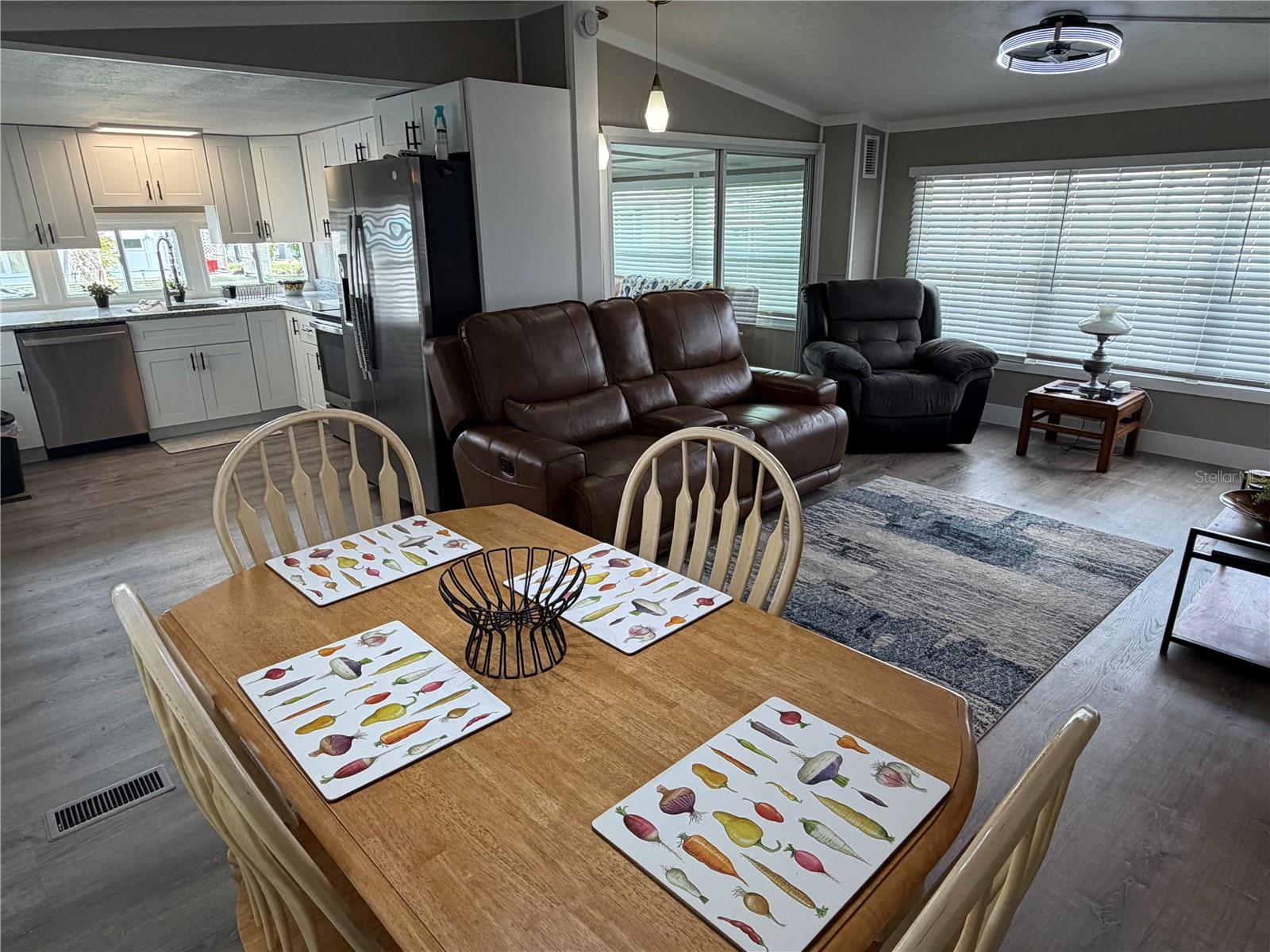 5001 OAKLAND HILLS AVE, SARASOTA, FL, 34234