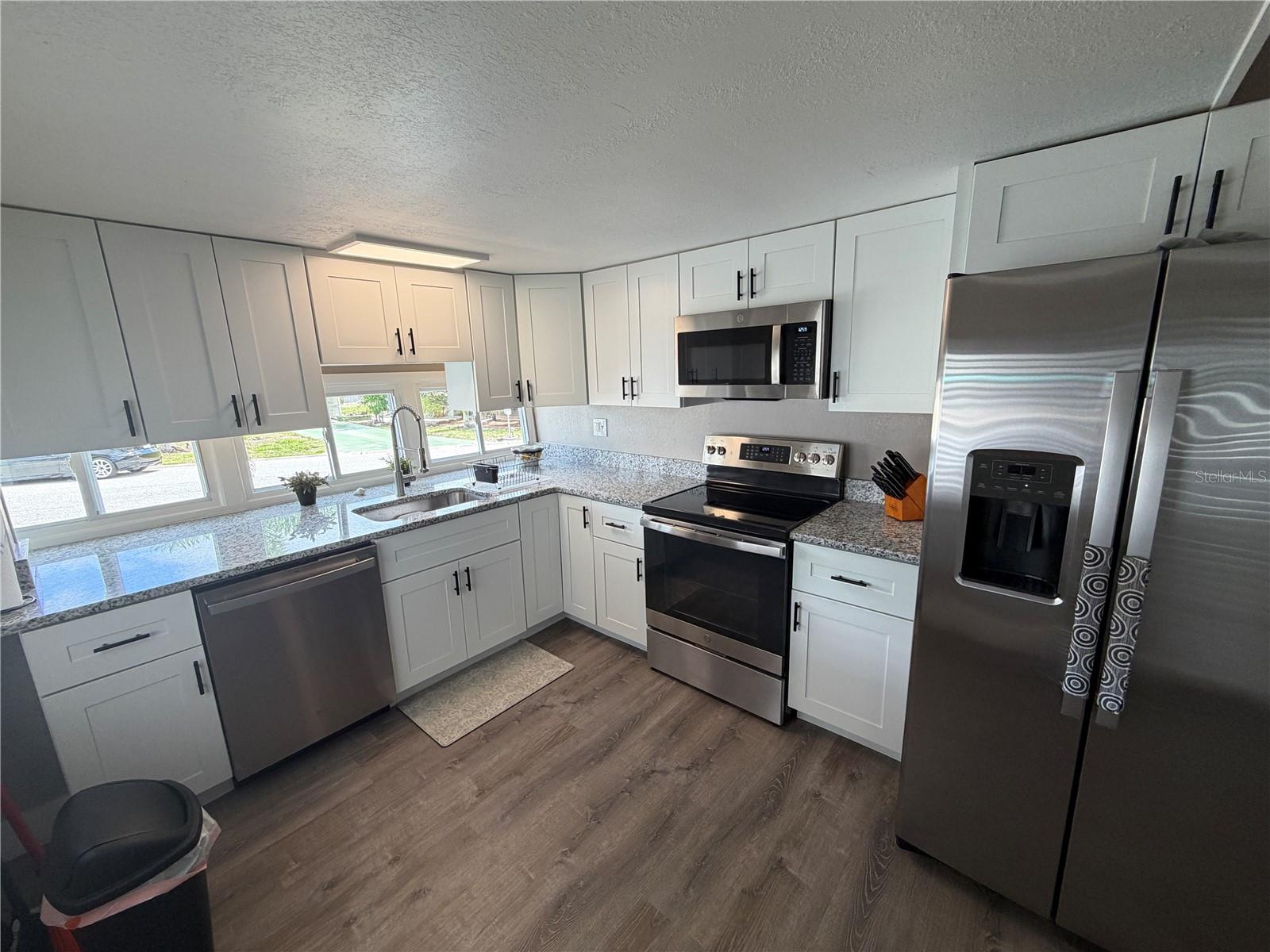 5001 OAKLAND HILLS AVE, SARASOTA, FL, 34234