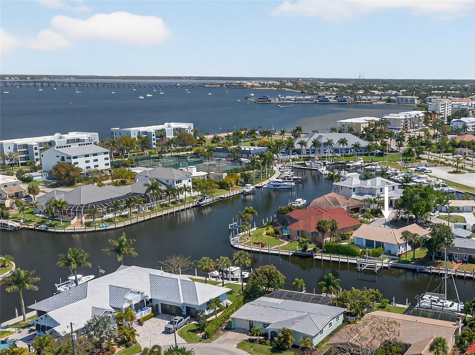 125 DONNA CT, PUNTA GORDA, FL, 33950