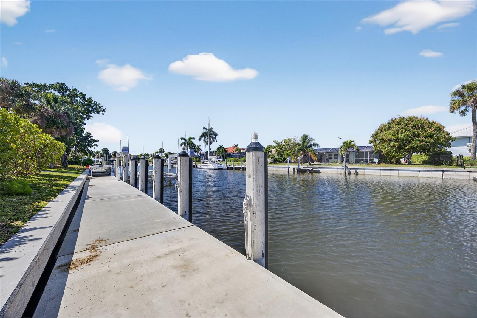 125 DONNA CT, PUNTA GORDA, FL, 33950