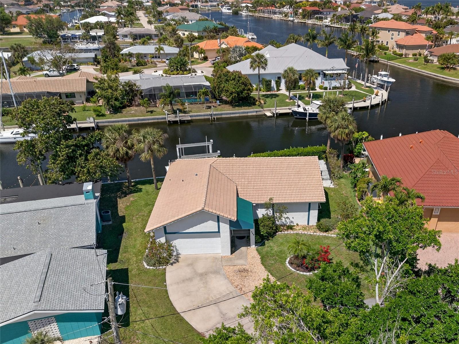 125 DONNA CT, PUNTA GORDA, FL, 33950