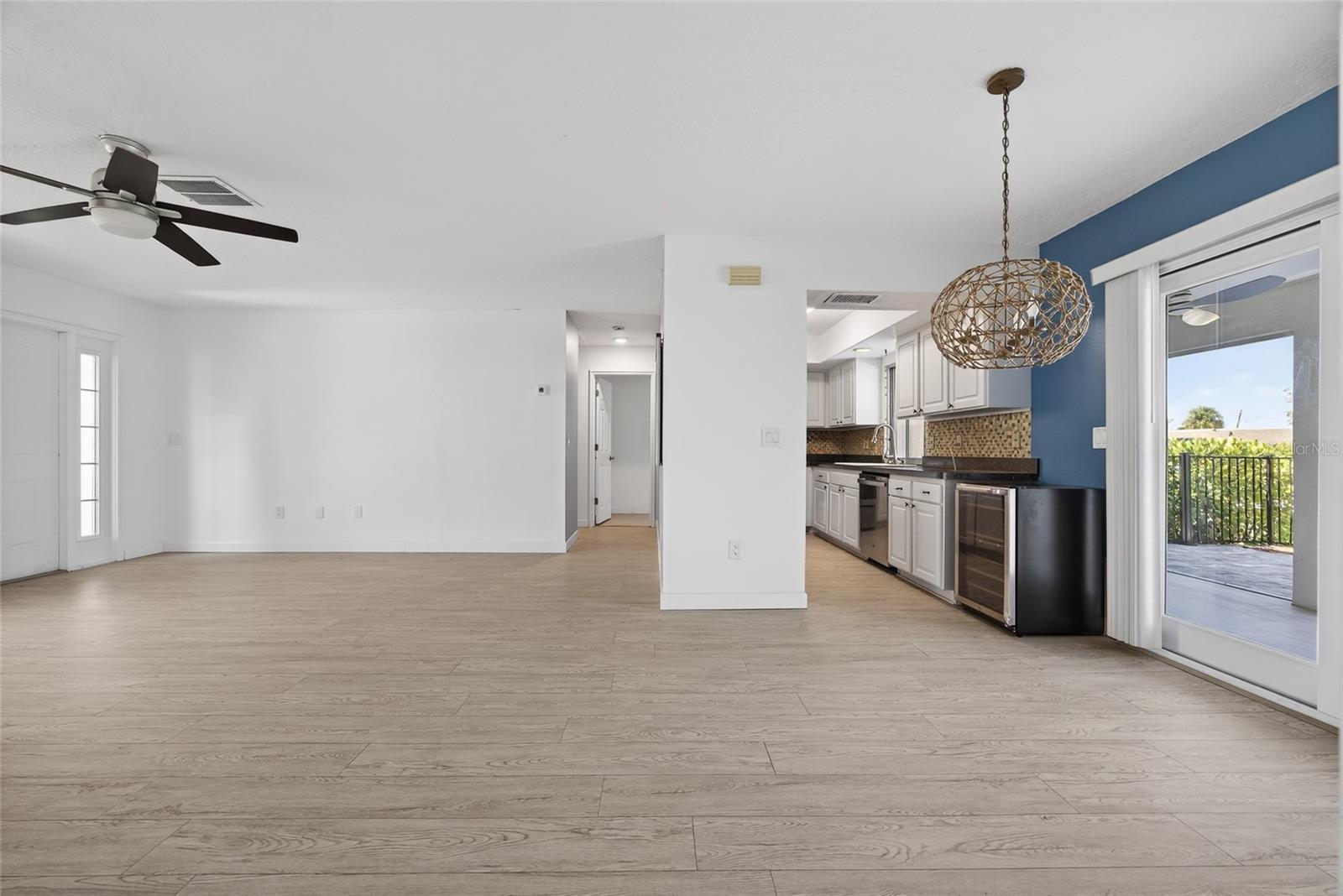 125 DONNA CT, PUNTA GORDA, FL, 33950