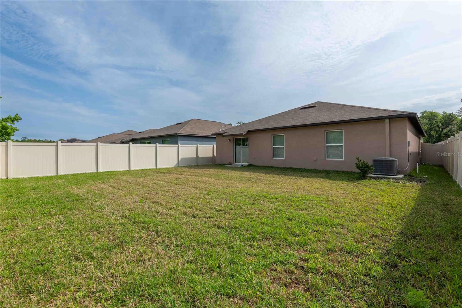 1658 RED LOOP, LAKELAND, FL, 33801